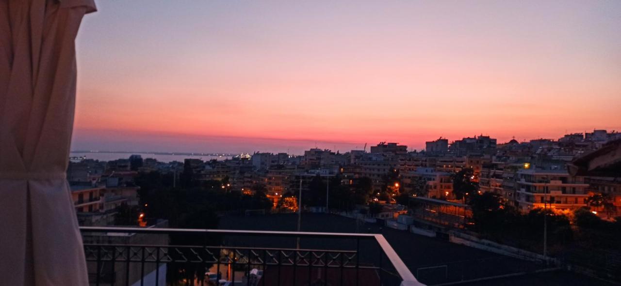 Sunset Rooftop Apartment Thessaloníki Ngoại thất bức ảnh